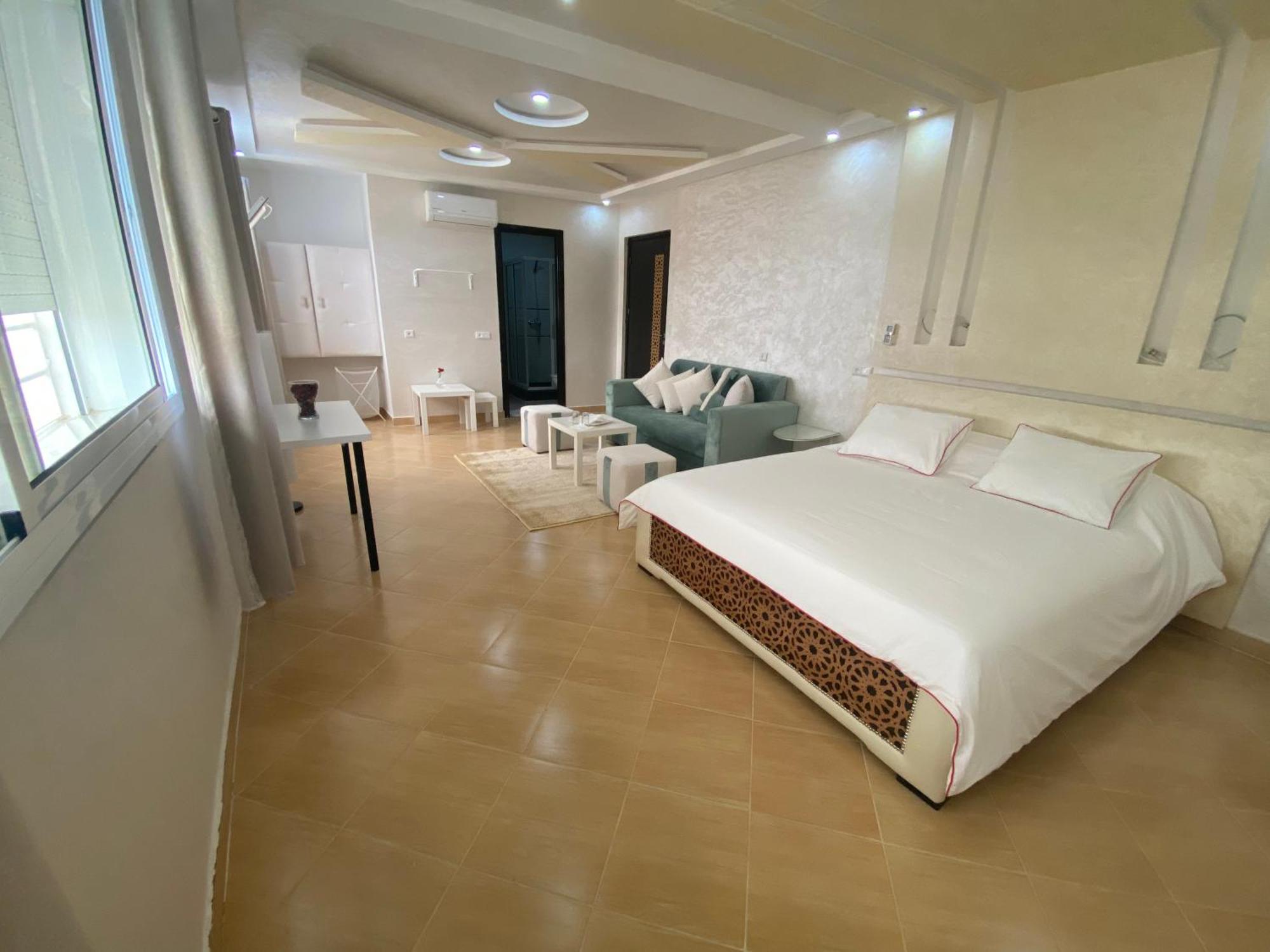 Ecohame - Oeko-Hain - Ecohaven - Ecobrio Guitar Palace Bni Quolla Dış mekan fotoğraf