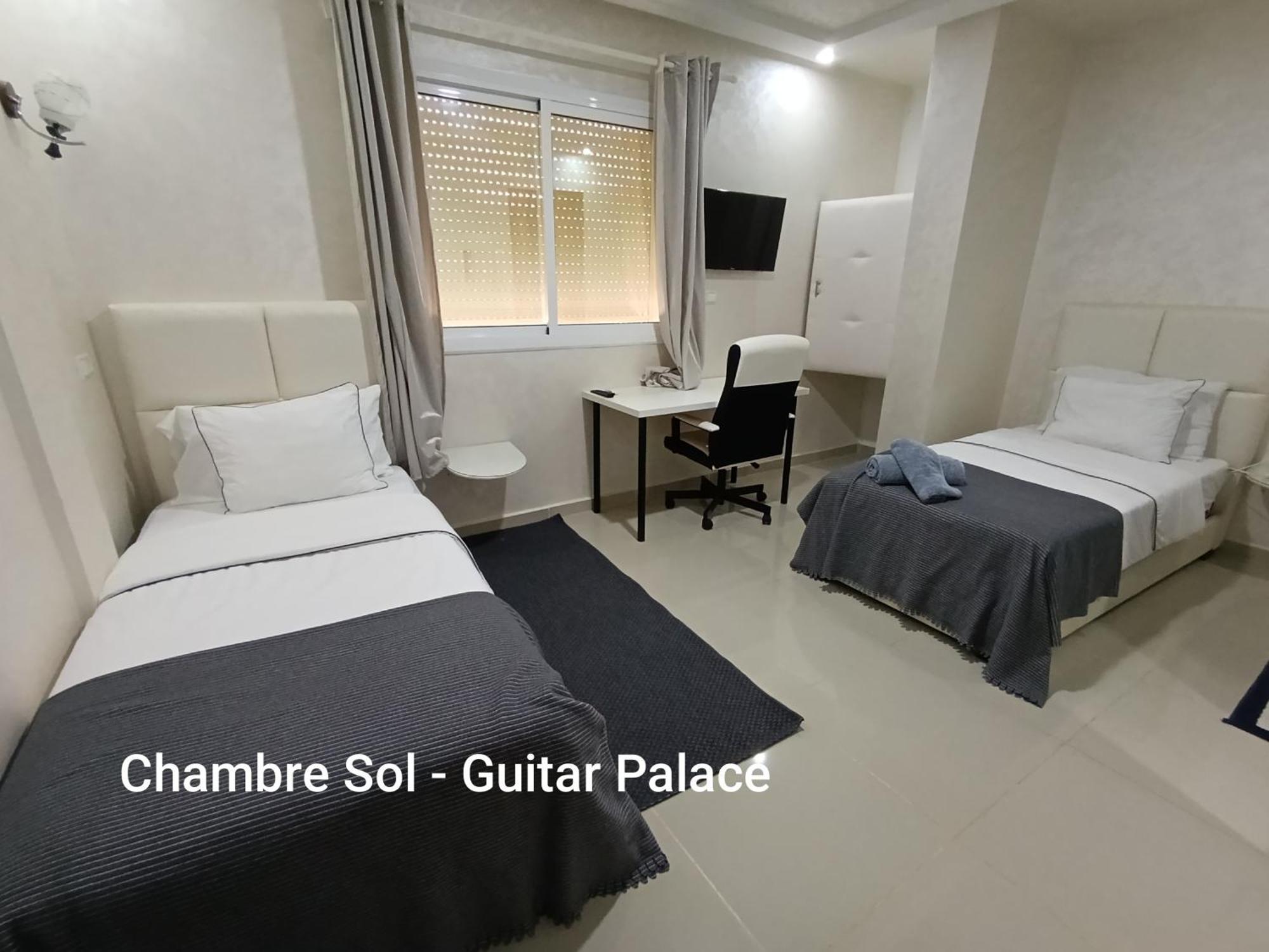 Ecohame - Oeko-Hain - Ecohaven - Ecobrio Guitar Palace Bni Quolla Dış mekan fotoğraf